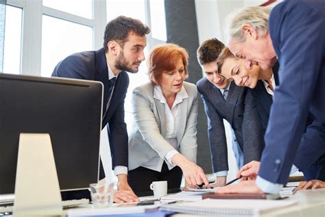 Consulting 的图像结果