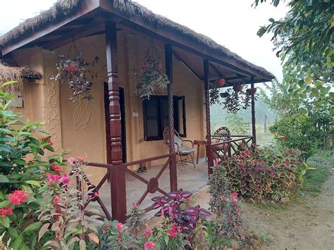 RACY SHADE RESORT (Bardia National Park) - Lodge Reviews, Photos, Rate ...