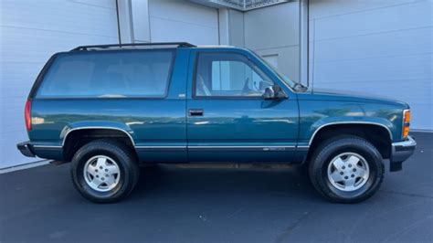 1992 Chevrolet Blazer at Chicago 2022 as T111 - Mecum Auctions