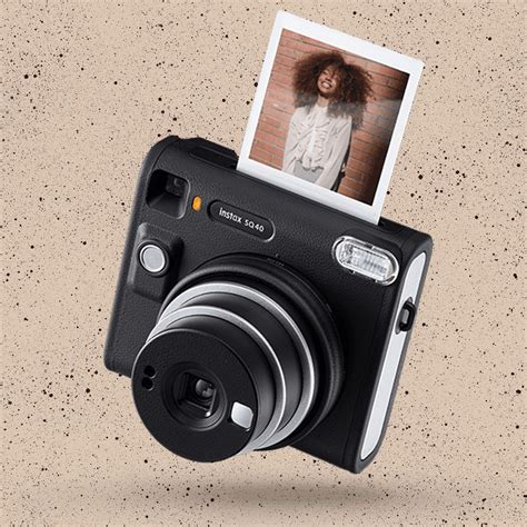 Best polaroid camera for wedding 60 photos - Astyledwedding.com