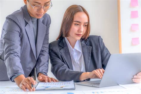 Business Consulting Management 的图像结果