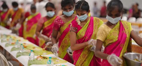 Hiring Catering Services for a Big Party | Kasikannu Catering World