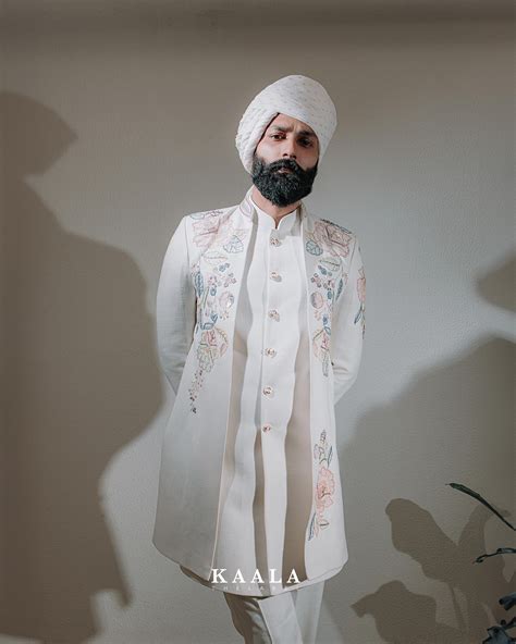 White Mottled Hand Work Indo Set – KAALATHELABEL
