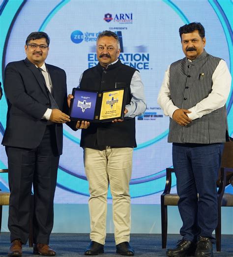 CGC Jhanjeri Shines at Education Excellence 2024