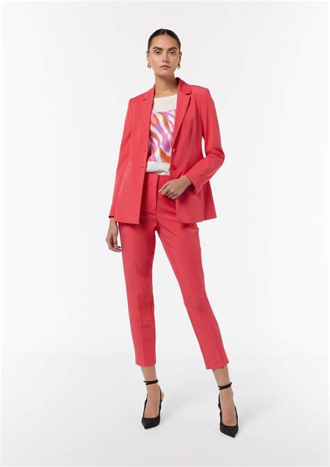 Stretchy, fitted, viscose blend blazer - pink | Comma