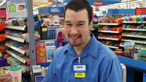 Retail Associate Definition 的图像结果