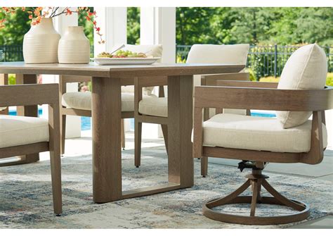 Serene Bay Outdoor Dining Table