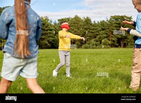 Running Children 的图像结果
