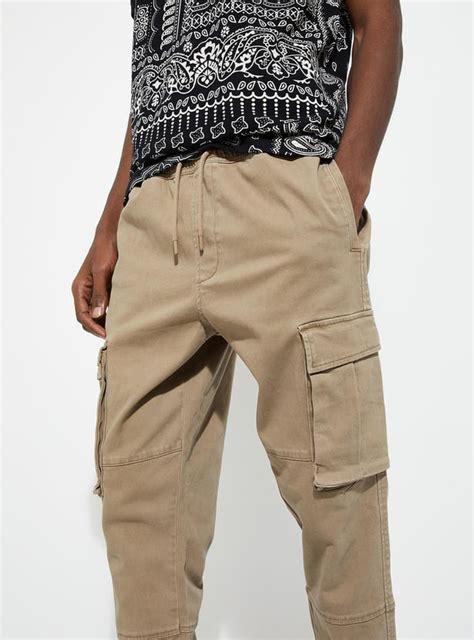 Buy URB_N Men Relaxed Fit Cargo Joggers Online at just Rs. 1699.0 ...