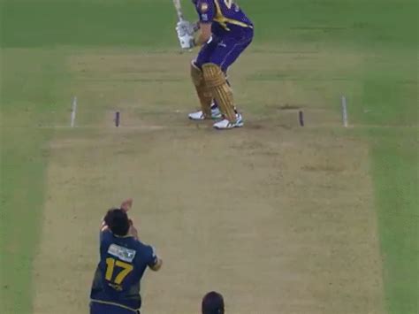 KKRs Gill Dismissed; Varun 100 Wickets | GT Wins IPL 2026 in Ahmedabad