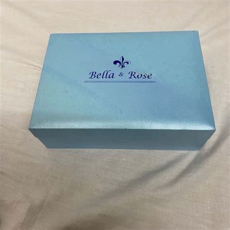 Womens Bella & Rose gift box set