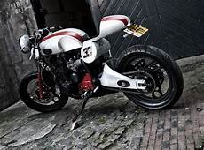 Cafe Racer Bike Yamaha by Yamaha Xj 33 Cafe Racer Return Of The Cafe Racers Cafe Racer Bike Yamaha