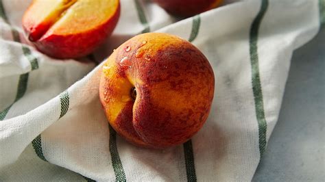 Wallpaper peaches, fruit, fresh, towel hd, picture, image