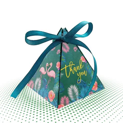 Pyramid Boxes 的图像结果