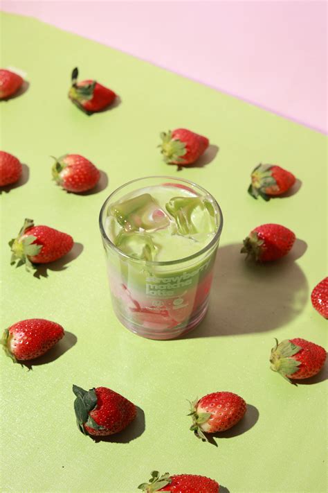 Strawberry Matcha Latte Candle – Pancha Tatwa