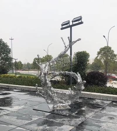 杭州雕塑厂不锈钢镜面荷花雕塑-杭州金兔子文化创意有限公司