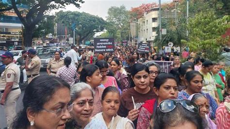 Silent protest in Pune over murder of Nasrapur minor