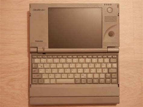 Toshiba Libretto 的图像结果