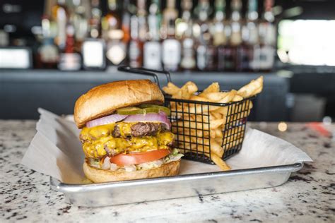 Cameo Pizza in Avon, Ohio