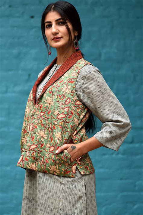 Buy Dharan Rusty Green Side Yoke Quilted Reversible Jacket For Women ...