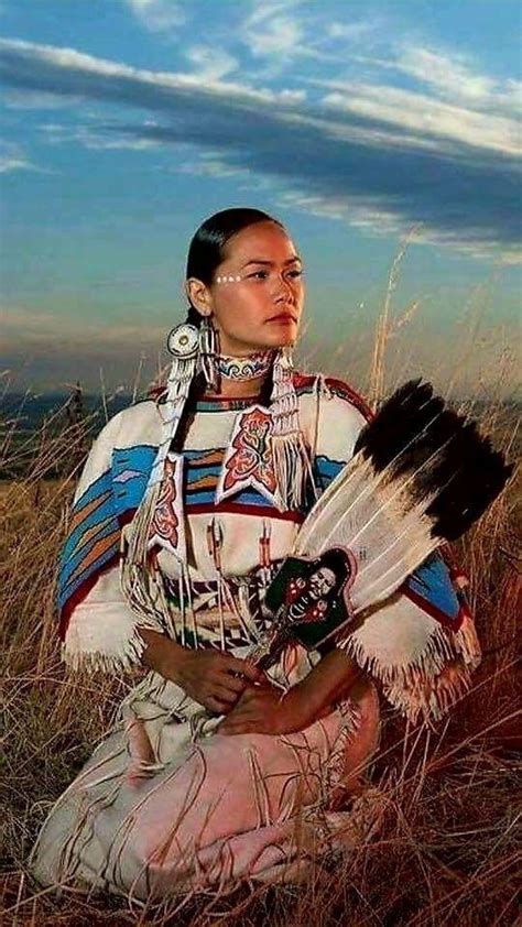 Shoeshone Tribe: History, Culture, and Legacy