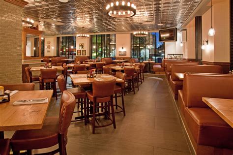 Hotel in Lincoln, Nebraska | Lincoln Marriott Hotel