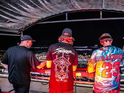 Info - Ember Shores 2025