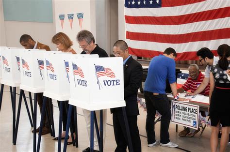 美中期选举投票开始 两党争夺国会控制权_手机新浪网