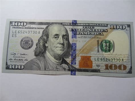 Who Is On The Two Dollar Bill, What the $2 bill looked like in Canada ...