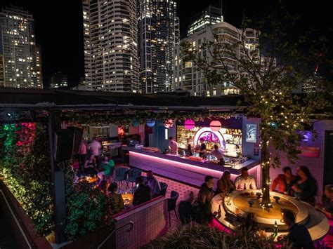 Above 319 | Sydney, Australia - Official Travel & Accommodation Website