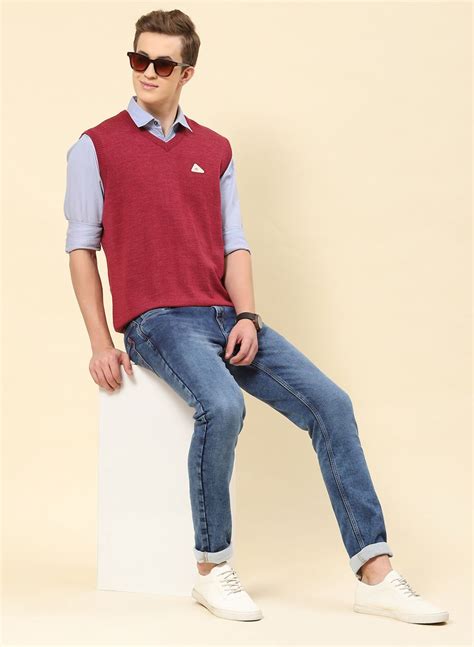 Buy Men Dark Pink Solid Blend wool Sweater Online in India - Monte Carlo