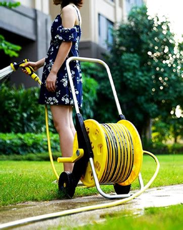 ROOTS & LEAF Retractable Garden Hose Reel | Smooth Retractable System ...