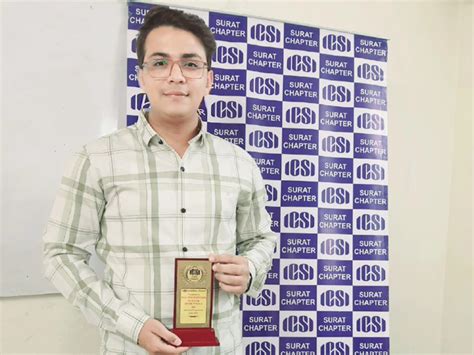 Footwear businessman's son tops CS executive exam in Vapi | ગૌરવ ...