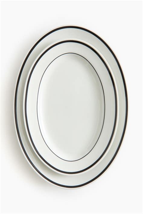 White/black 2-Pack Porcelain Serving Plates at H&M Home | H&M CA