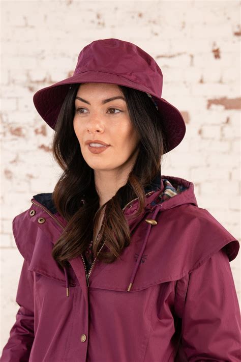 Ladies Waterproof Clothing - Target Dry