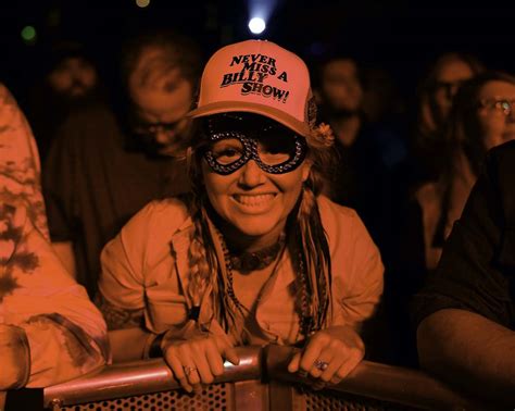 March concert photos: bluegrass star Billy Strings and Regina Spektor ...