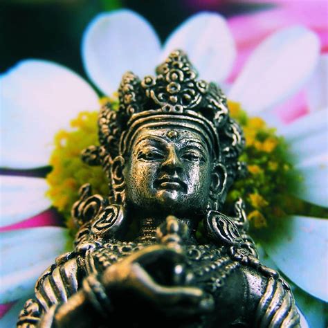 Green Tara Mantra - Om Tare Tuttare Ture Soha - Meaning & Benefits ...