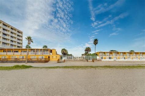 Quality Inn & Suites on the Beach (Corpus Christi) - Hotel Reviews ...