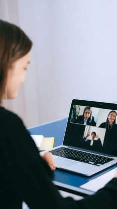How to improve your body language in virtual meetings