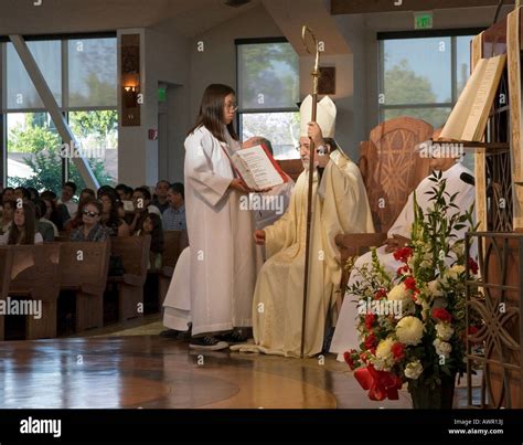 Confirmation catholic church hi-res stock photography and images - Alamy