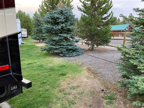 YELLOWSTONE GRIZZLY RV PARK (West Yellowstone) - Campground Reviews ...