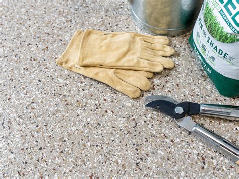 Accelerate Concrete Coatings | 1-Day Garage Floors in SC