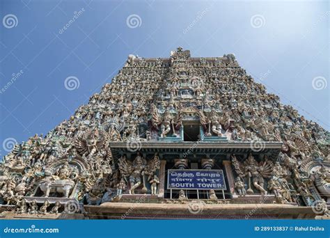 Hindu Meenakshi Amman Temple A Historic Hindu Temple Located In Madurai City In Tamil Nadu In ...