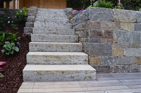 Blockstufen aus Naturstein Muschelkalk 15 x 35 x 100 cm allseitig antik ...