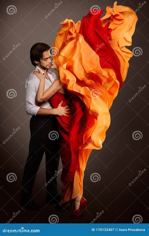 Love Kiss Open Cloth 的图像结果