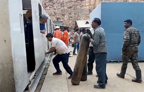 Telangana tunnel collapse: Search ops underway to locate seven missing ...