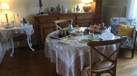 CHAMBRE D'HOTE JULES & ANNETTE (Vittel) - Guesthouse Reviews, Photos ...