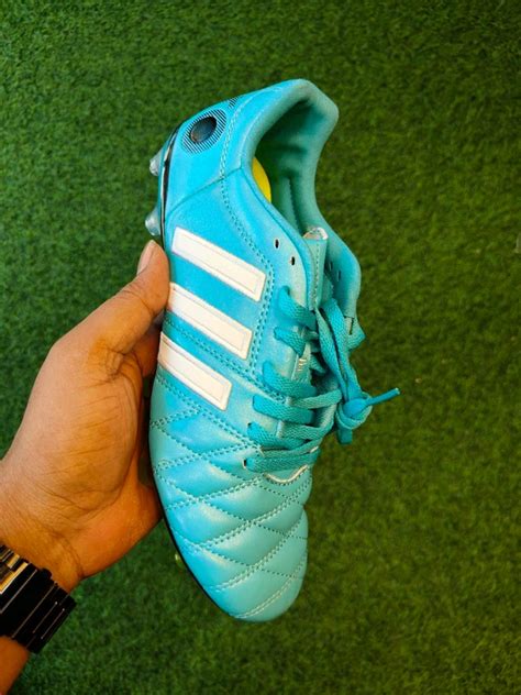 11 Pro Blue Colour