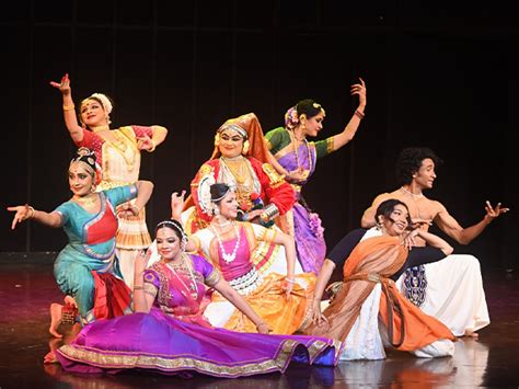 Rasa Nayika: A Captivating Dance Odyssey Exploring the Emotions of Love