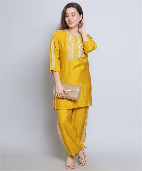 Yellow co ord set with Embroidery in Rayon Cotton – UDAARI